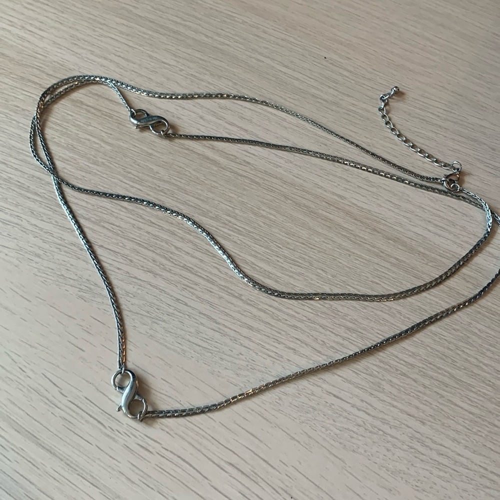 Long chain, silver colour, 10$ or 2 for 15$!